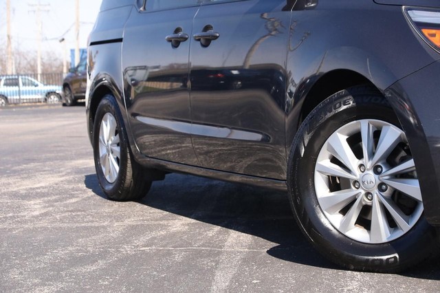 Kia Sedona Vehicle Image 03