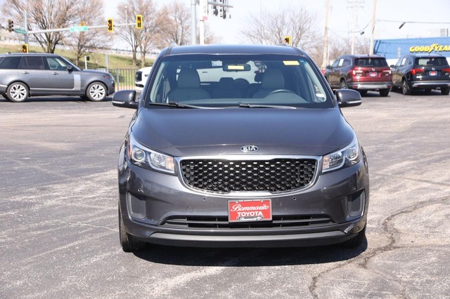 Kia Sedona Vehicle Image 04