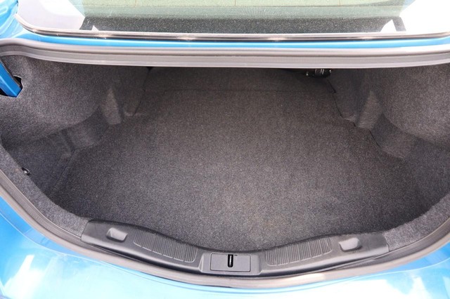 Ford Fusion Vehicle Image 07