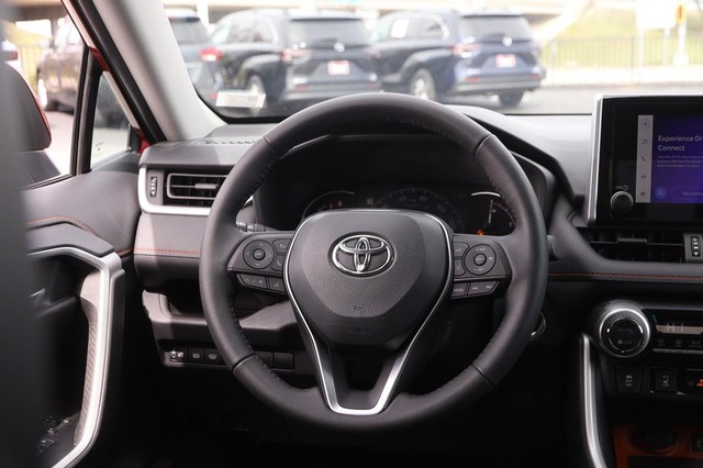 Toyota RAV4 Vehicle Image 22