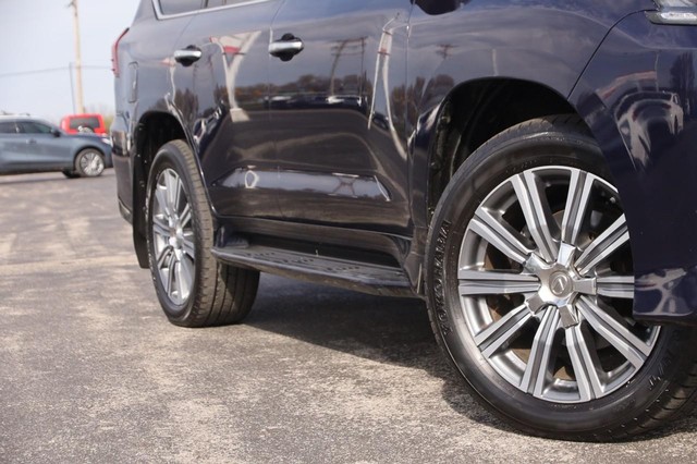 Lexus LX Vehicle Image 03