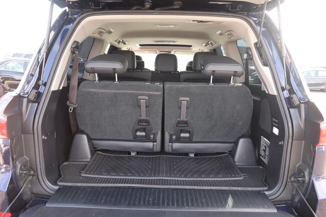 Lexus LX Vehicle Image 08