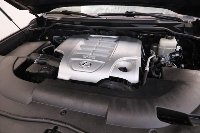 Lexus LX Vehicle Image 35