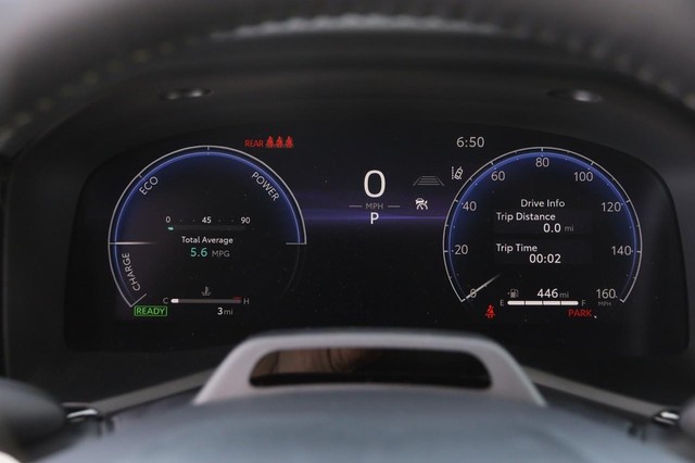 Toyota Camry Vehicle Image 14