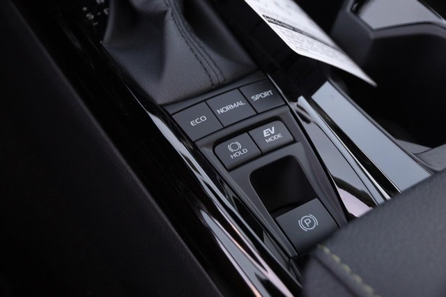 Toyota Camry Vehicle Image 19