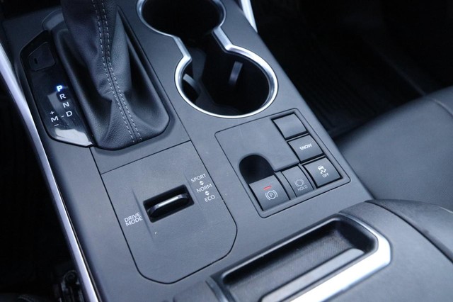 Toyota Highlander Vehicle Image 21