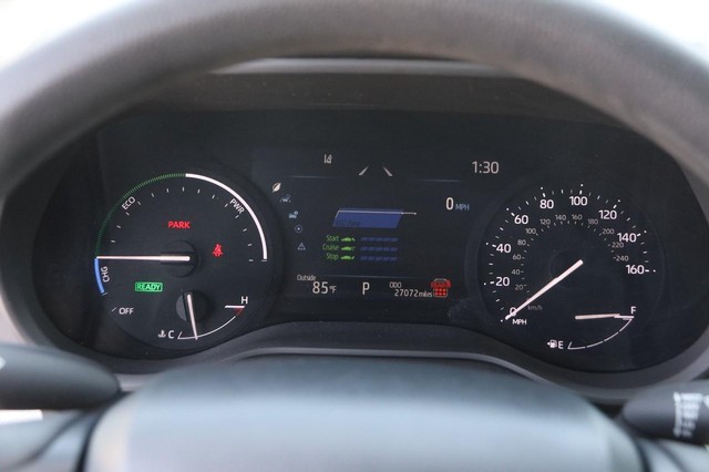 Toyota Sienna Vehicle Image 14