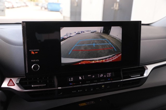 Toyota Sienna Vehicle Image 19