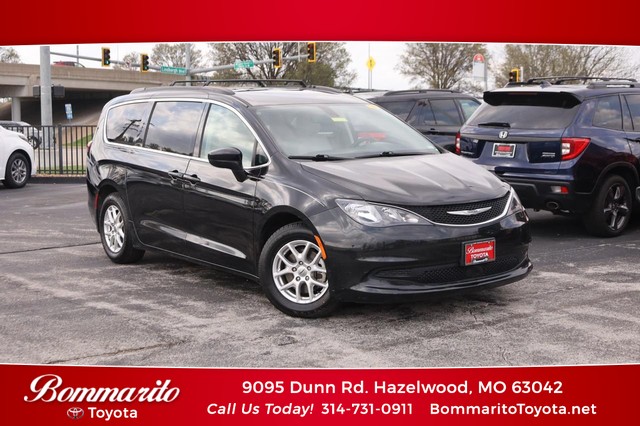 Hazelwood MO 2021 Chrysler Voyager more details - chrysler voyager