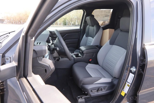 Toyota Tacoma 4WD Vehicle Image 08