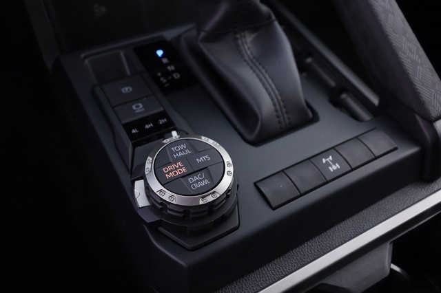 Toyota Tacoma 4WD Vehicle Image 19