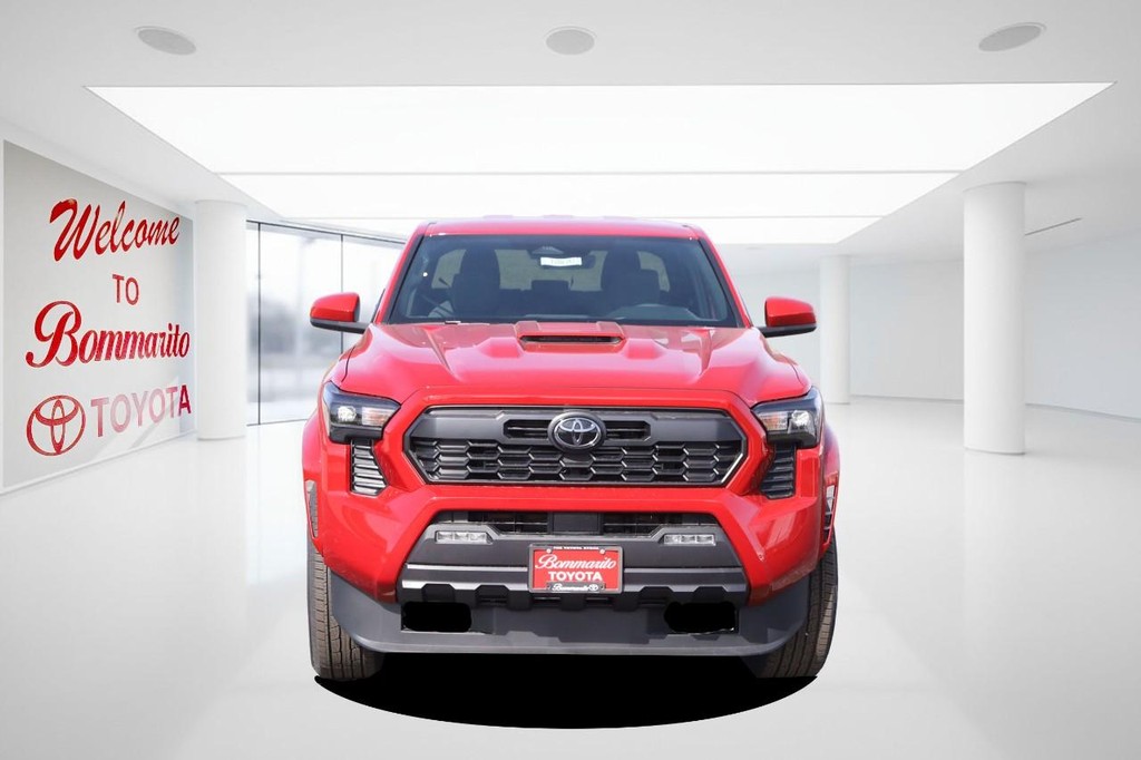 Toyota Tacoma 4WD Vehicle Full-screen Gallery Image 4