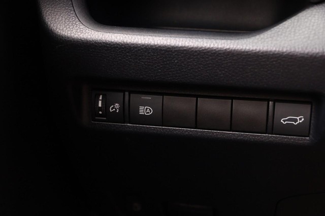 Toyota RAV4 Vehicle Image 22