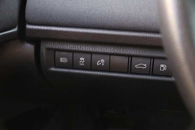 Toyota Camry Vehicle Image 20