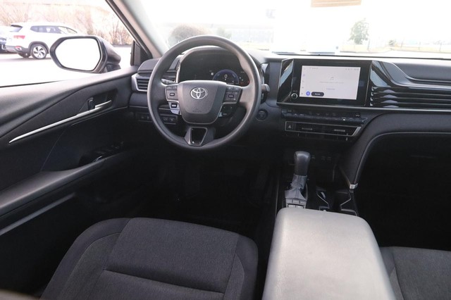 Toyota Camry Vehicle Image 22
