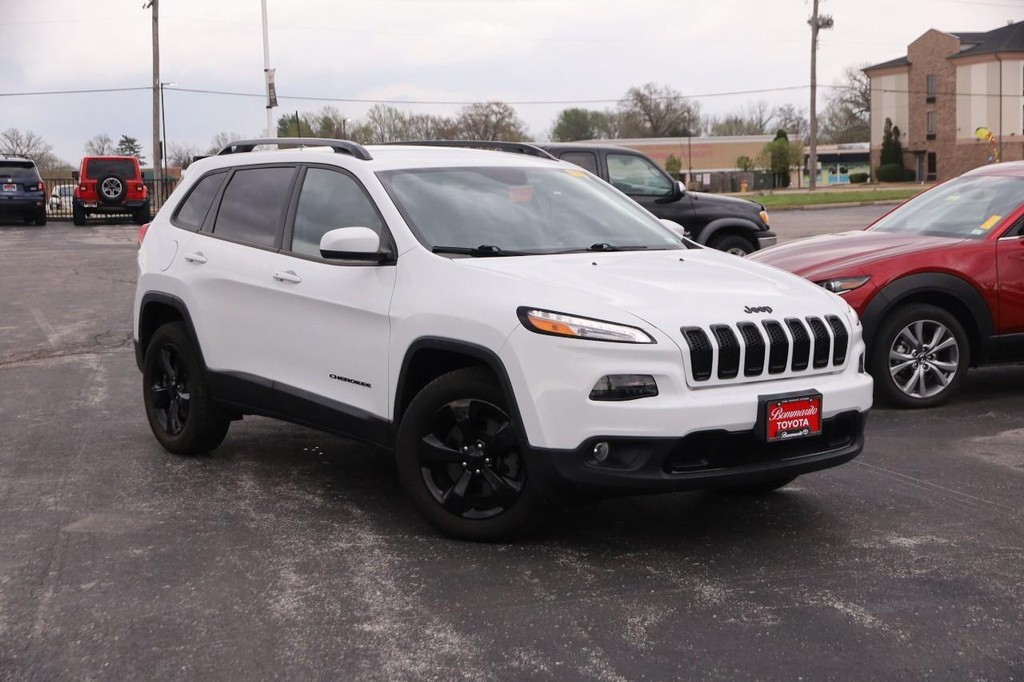 Jeep Cherokee Vehicle Full-screen Gallery Image 2