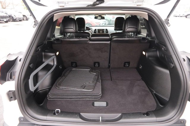 Jeep Cherokee Vehicle Image 07