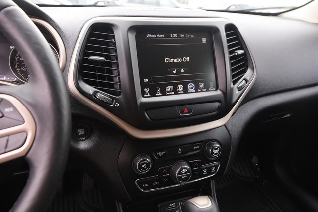 Jeep Cherokee Vehicle Image 15