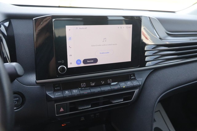 Toyota Camry Vehicle Image 15
