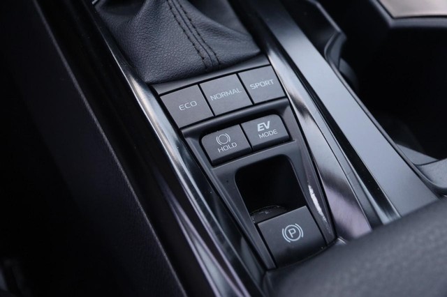 Toyota Camry Vehicle Image 19