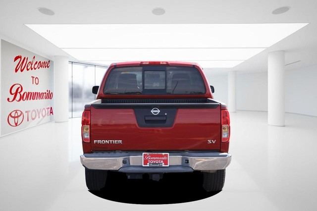 Nissan Frontier Vehicle Image 06