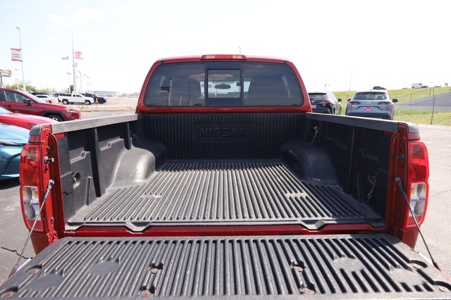 Nissan Frontier Vehicle Image 07