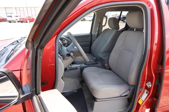 Nissan Frontier Vehicle Image 08