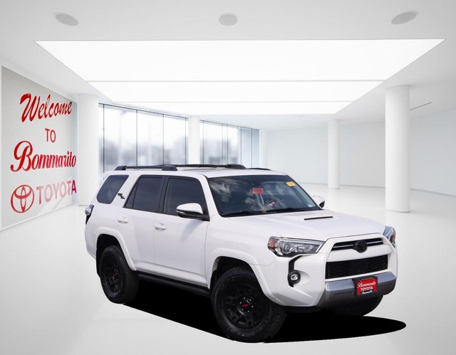 Toyota 4Runner Vehicle Image 02