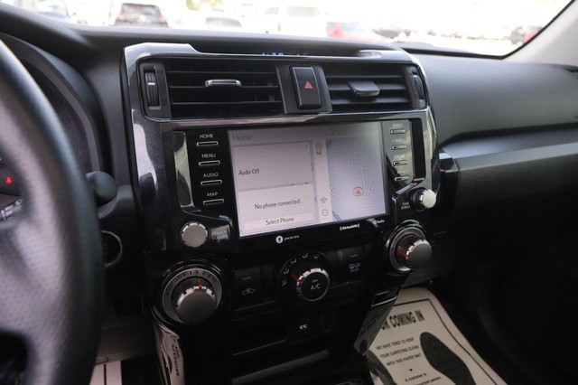 Toyota 4Runner Vehicle Image 16