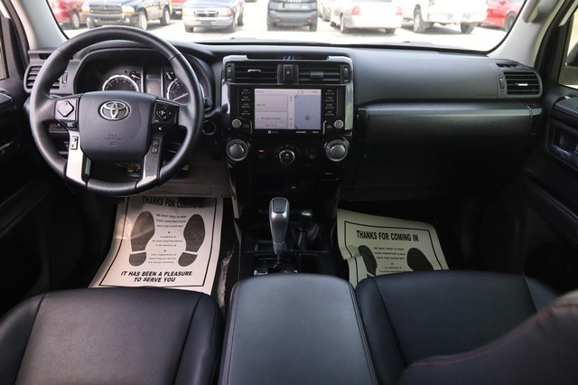 Toyota 4Runner Vehicle Image 24