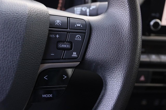 Toyota Camry Vehicle Image 12
