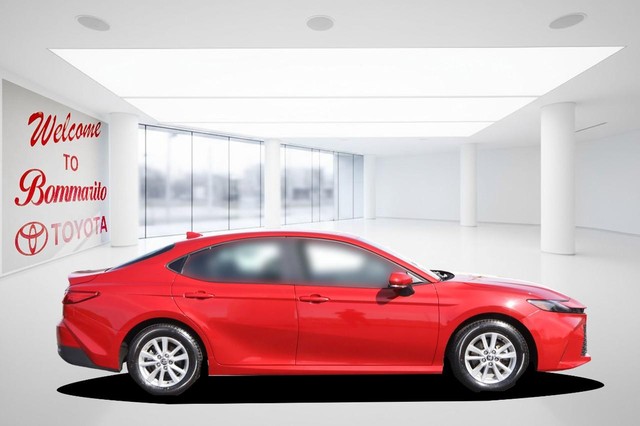 Toyota Camry Vehicle Image 05