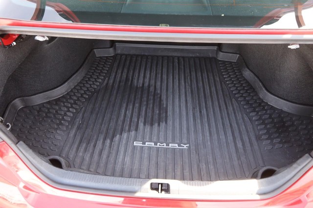 Toyota Camry Vehicle Image 07