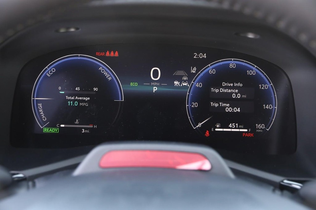 Toyota Camry Vehicle Full-screen Gallery Image 14