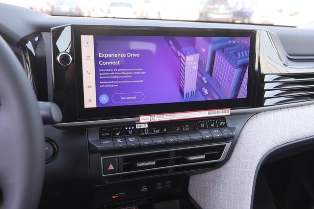Toyota Camry Vehicle Image 16