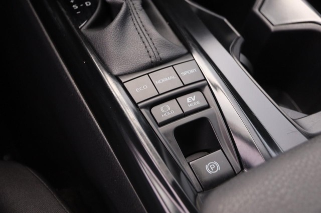 Toyota Camry Vehicle Image 18