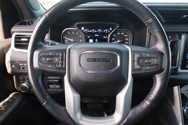 GMC Yukon Vehicle Image 15