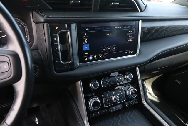 GMC Yukon Vehicle Image 20