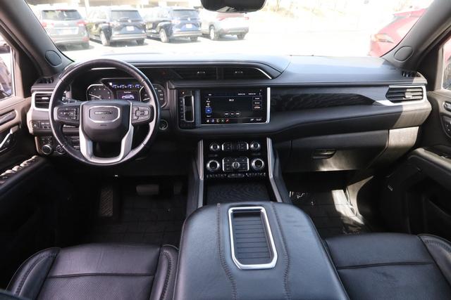 GMC Yukon Vehicle Image 24