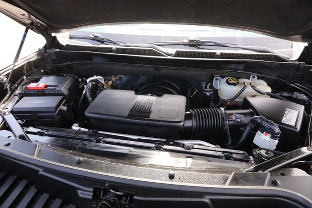 GMC Yukon Vehicle Image 30