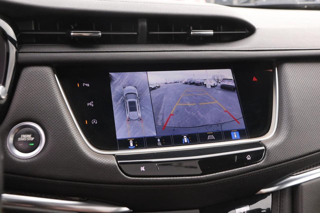 Cadillac XT5 Vehicle Image 19