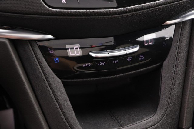 Cadillac XT5 Vehicle Image 20