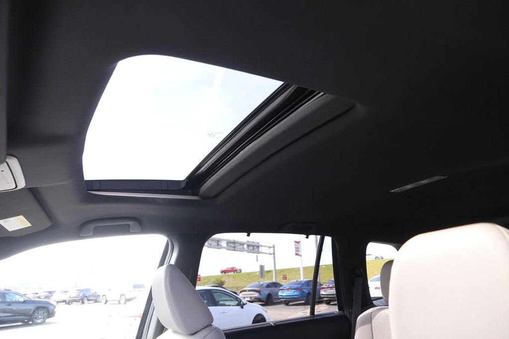 Honda Passport Vehicle Full-screen Gallery Image 9