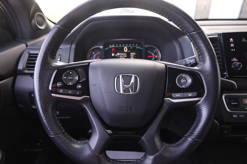 Honda Passport Vehicle Full-screen Gallery Image 12