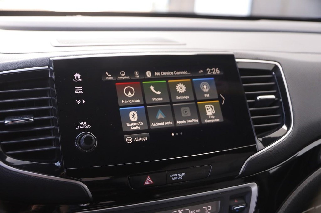 Honda Passport Vehicle Full-screen Gallery Image 18