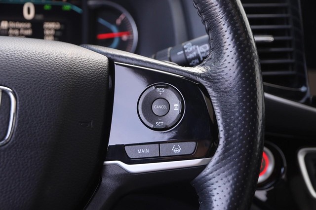 Honda Passport Vehicle Image 14