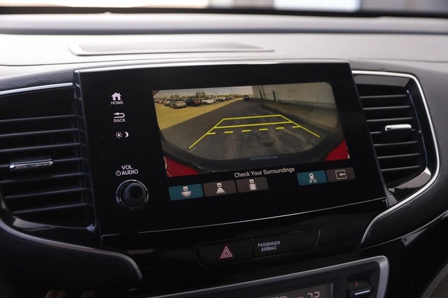 Honda Passport Vehicle Image 19