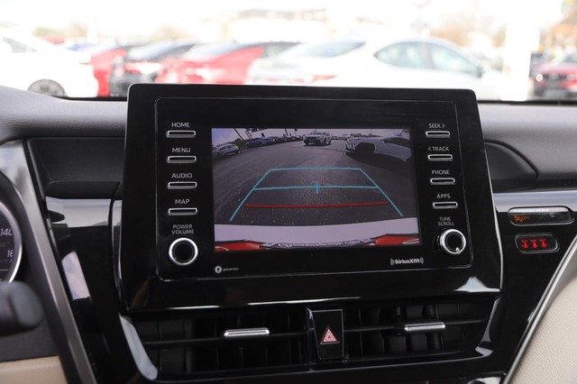Toyota Camry Vehicle Image 15