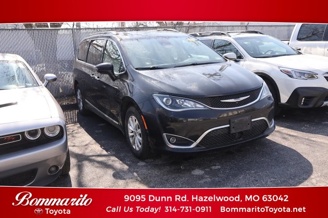 Hazelwood MO 2019 Chrysler Pacifica more details - chrysler pacifica