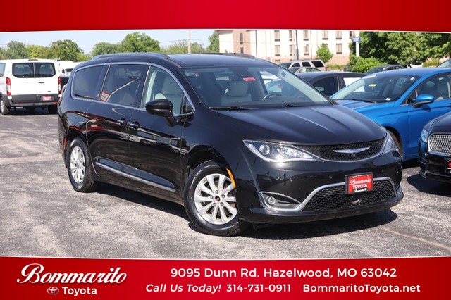 Hazelwood MO 2019 Chrysler Pacifica more details - chrysler pacifica